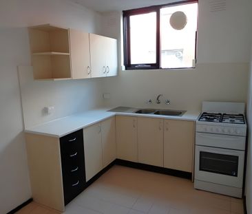 3/23 Eldridge Street, Footscray - Photo 1