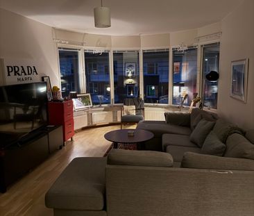 Rum i Lägenhet nära Universitetssjukhuset - två månader - Foto 2