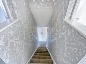 3 BEDROOM House - Semi-Detached - Photo 1