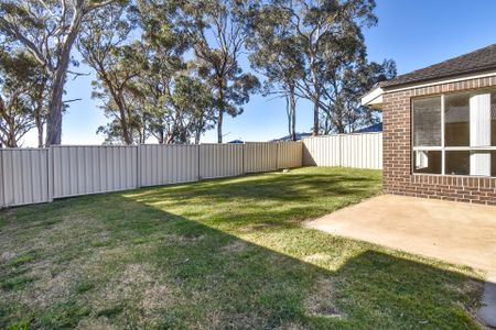 30 Glasson Drive, Orange. - Photo 2