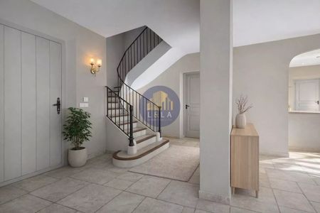 A LOUER - CÉLONY – MAISON FAMILIALE AVEC PISCINE - Photo 4