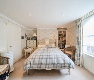 Terraced House to rent - Blackheath Park, London, SE3 - Photo 6