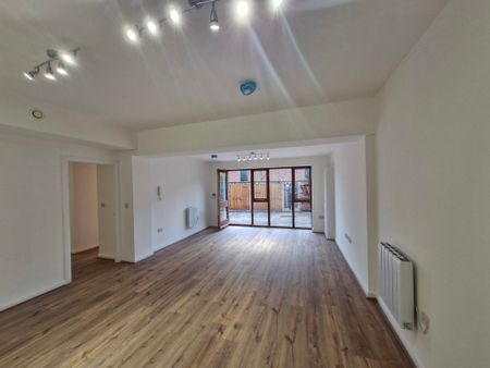 Church Road South, Liverpool, L25 7RJ - Photo 3