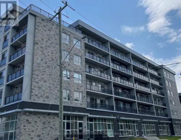 606 - 275 LARCH STREET | 606 - 275 LARCH STREET, Waterloo - Photo 1