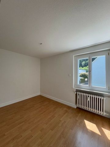 Schöne 4 Zimmerwohnung / joli appartement de 4 pièces - Photo 5