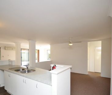 59 Foxton Boulevard, High Wycombe WA 6057 - Photo 2