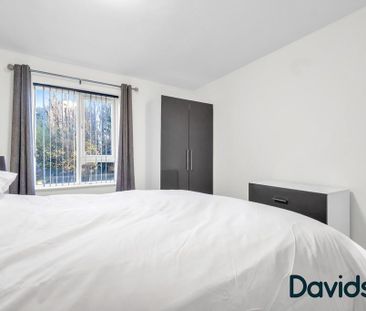 3 bedroom flat to rent - Photo 5