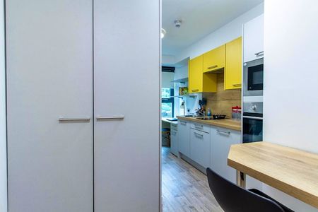 Deluxe Accessible Studio - Photo 5