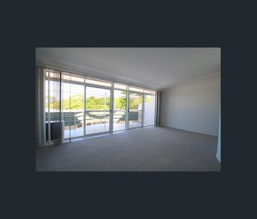 TOWNHOUSE IN SUNNY SAWTELL - Photo 1