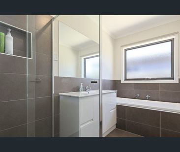 MODERN TWO BEDROOM UNIT - Photo 4