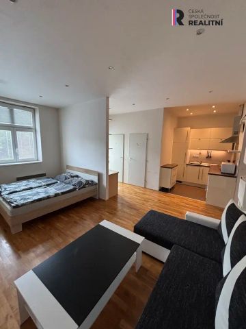 Pronájem bytu 1+kk 35 m - Фото 2