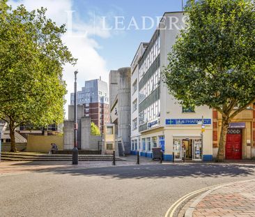 1 bedroom room to rent Guildhall Walk, Portsmouth - Photo 2