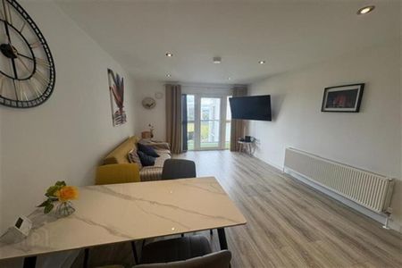 Apt 12 The Sandford, 25 Bridge End, Belfast, BT5 4AW - Photo 2