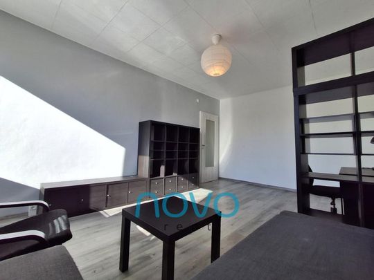 Pronájem bytu 2+1 53 m2 - Photo 1