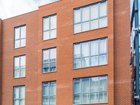 Flat to rent on - Photo 3