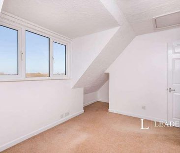 Blakes Way, BN23 - Photo 3