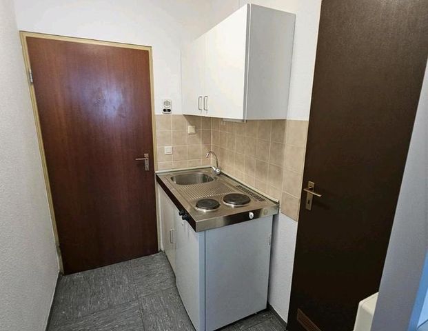 Nachmieter gesucht: Möbliertes Studentenwohnheim-Apartment - Foto 1