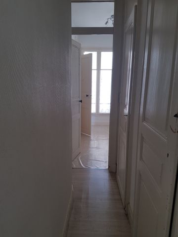 Location Appartement 2 pièces 41m² NANCY 54000 - Photo 4
