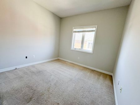 For Lease - 7 Bryony Road, Brampton, Ontario - Photo 4