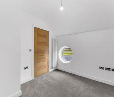 3 bedroom end of terrace house to rent - Photo 5