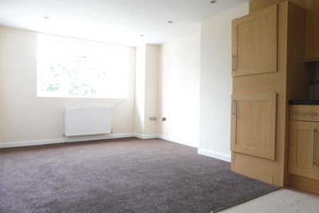 Westley Grove, Fareham - Photo 5