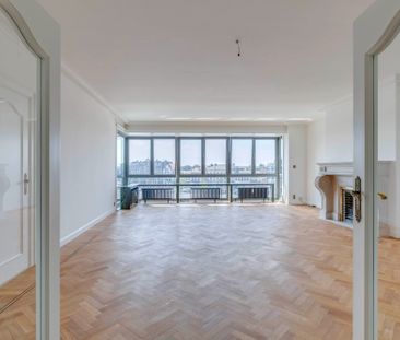 Prachtig appartement met zicht op de Grote Markt van Sint-Niklaas - Photo 4
