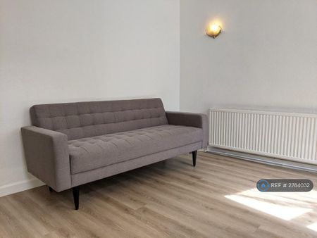 5 bedroom terraced house to rent - Photo 2