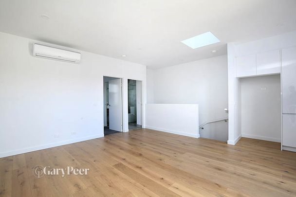 2 / 48 Hill Street, BENTLEIGH EAST - Photo 1
