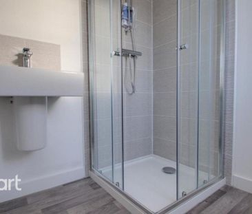 3 bedroom semi-detached house to rent - Photo 6