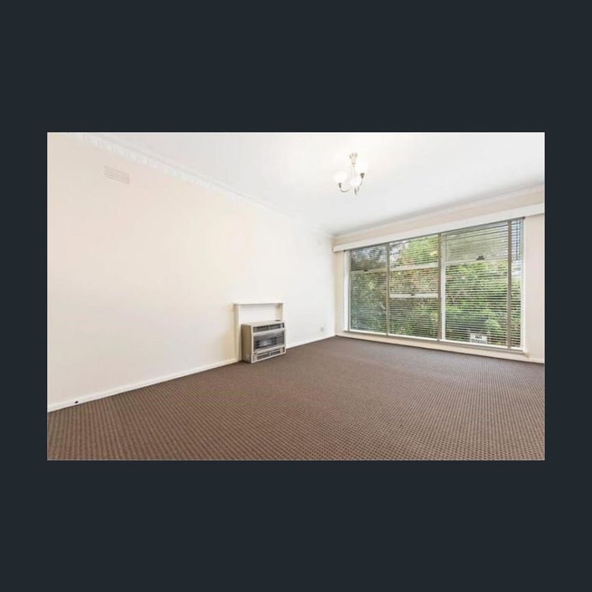 Charming Surrey Hills Unit with Private Garden - Photo 1