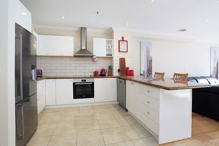 SUPREME ACCOMMODATION IN THE HEART OF THE CITY - Photo 2