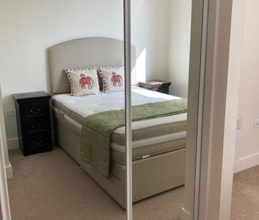 Meridian Bay, Trawler Road, Marina, Swansea, SA1 1PG - Photo 3