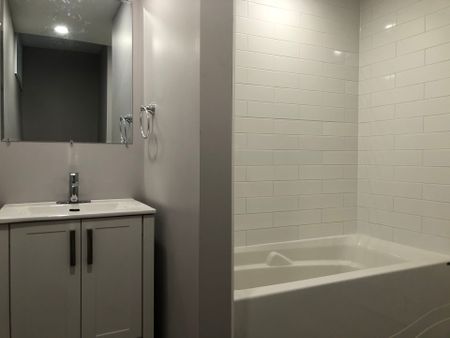 For Lease - 18 Queenston Crescent Unit# Lower, London East, Ontario - Photo 5