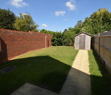3 bedroom terraced house to rent - Photo 1