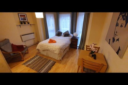 Room in a Shared Flat, St. Pauls Avenue, NW2 - Photo 2