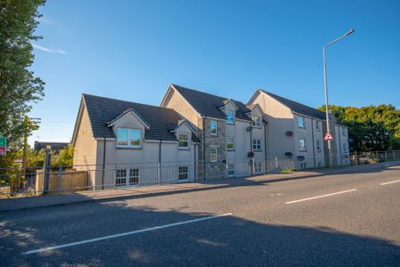 2 bedroom flat to rent - Photo 2