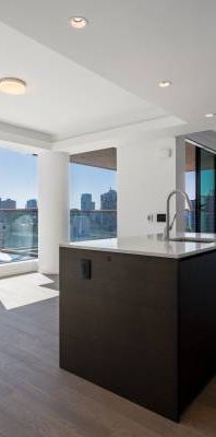 BRAND NEW 2Br + FLEX OceanView Condo at Landmark on Robson (Downtown) - Photo 1