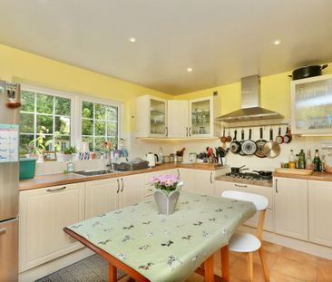 Prince Rupert Way - Photo 2