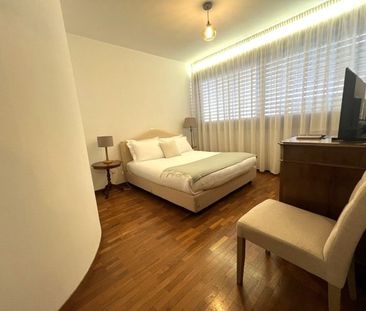 ELEGANTE APPARTAMENTO AMMOBILIATO DI 4.5 LOCALI CON TERRAZZE E VIST... - Photo 4