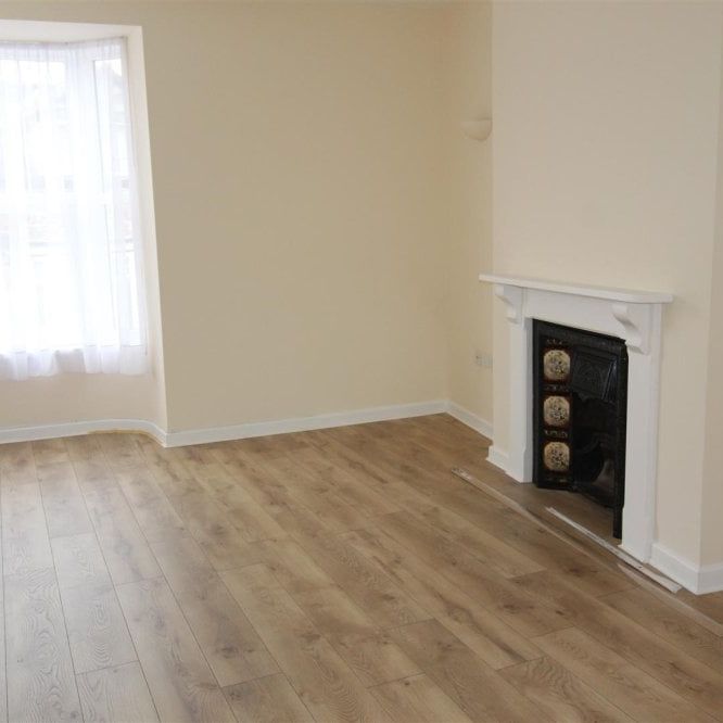 Okehampton Town Centre - Photo 1