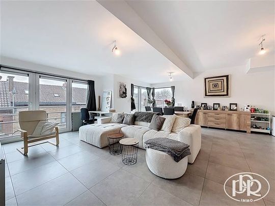 Appartement te huur - Photo 1