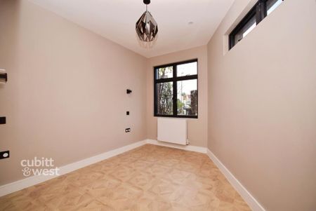 2 bedroom semi-detached bungalow to rent - Photo 2