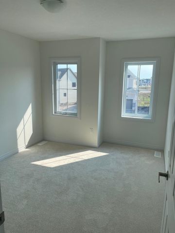 For Lease - 148 Port Crescent, Welland, Ontario - Photo 5