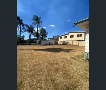 6 Menzies Court, Moranbah, Qld 4744 - Photo 3