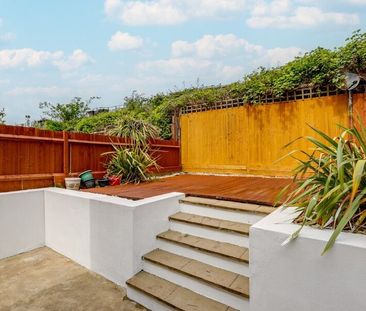 3 Bedroom Apartment To Let - Photo 3