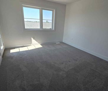 For Lease - 79 Cygnet Drive, Stratford, Ontario - Photo 4