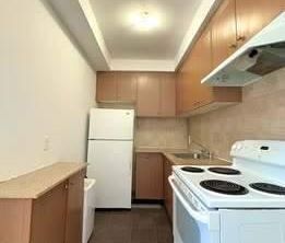 1 CH - 1 SDB - Montréal - $1,050 /mo - Photo 1