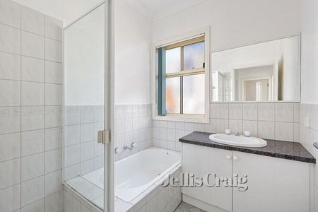 2/70 Kororoit Creek Road, Williamstown - Photo 5