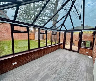 3 bedroom semi-detached house to rent - Photo 2