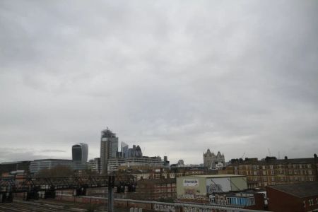 2 bedroom flat in 16 Maltby Street - Photo 2